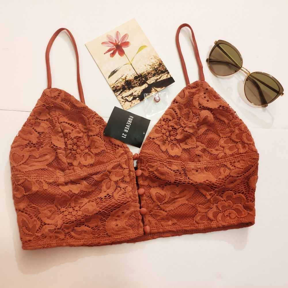 Cute crop top forever 21 (Large Size) New packet